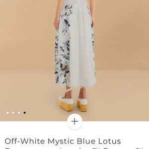 Farm Rio Midi Dress 	Off-White Mystic Blue Lotus Dreamscape LENZING™ ECOVERO™ Eu